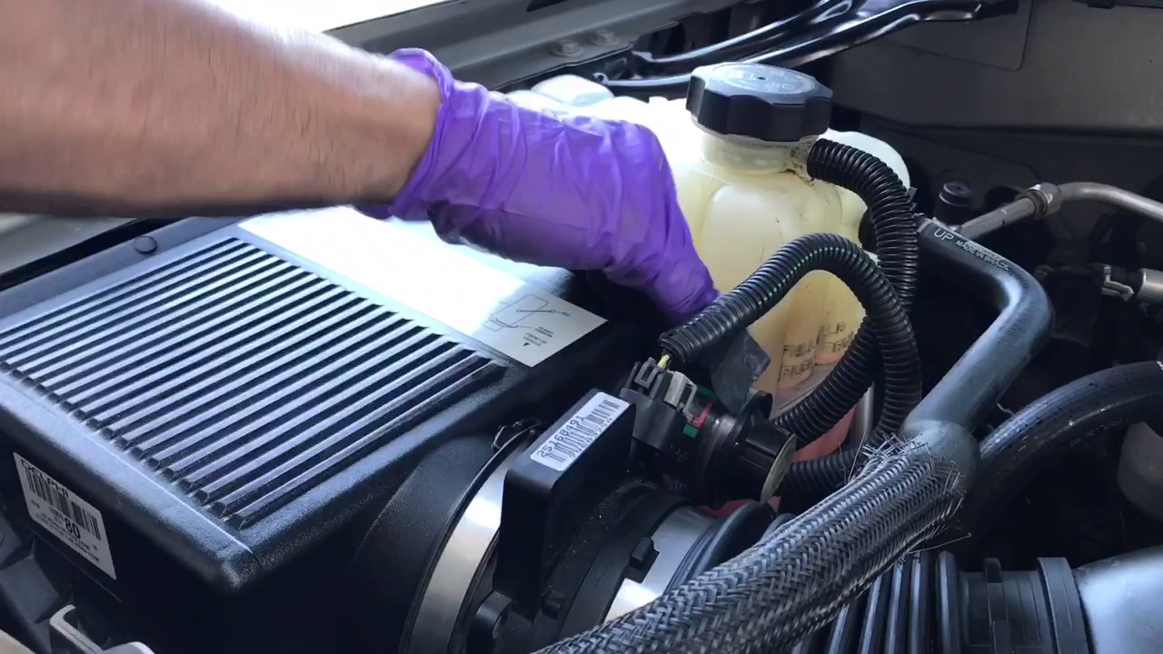 Cleaning Engine with P21S Total Auto Wash 