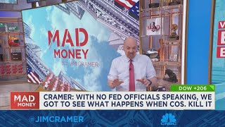 Jim Cramer says investors should be less panicked about the Federal Reserve's interest hikes
