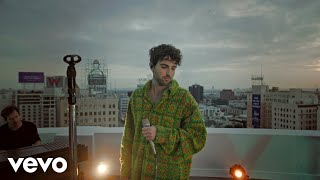 Duncan Laurence - Sleeping On The Phone (Live From The Capitol Records Rooftop)