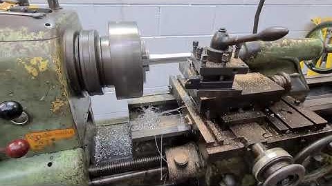 Turning within 1 micron old Colchester lathe