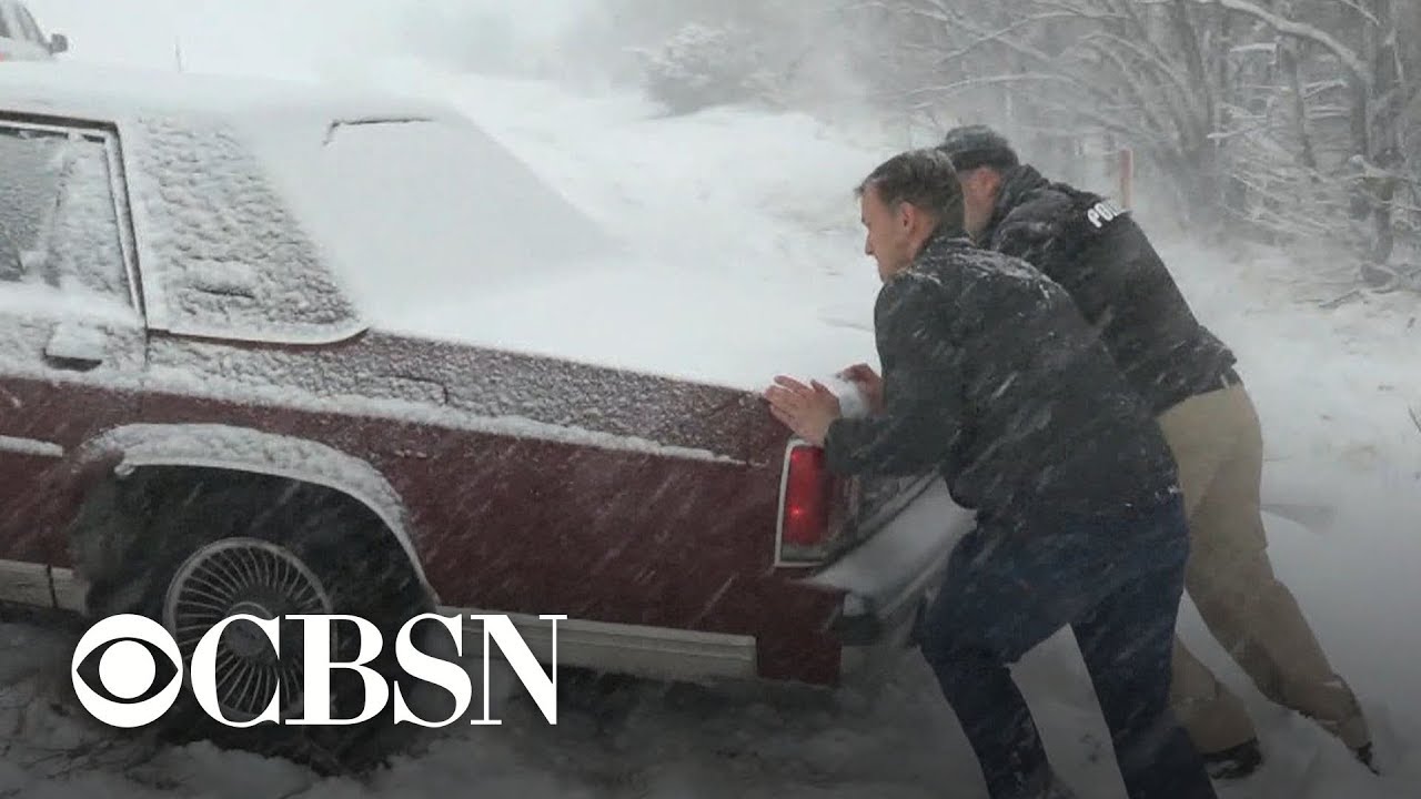 Massive winter storm hitting 200 million Americans - YouTube