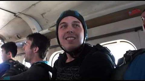 Kevin Pfeiffer SKYDIVES!!!