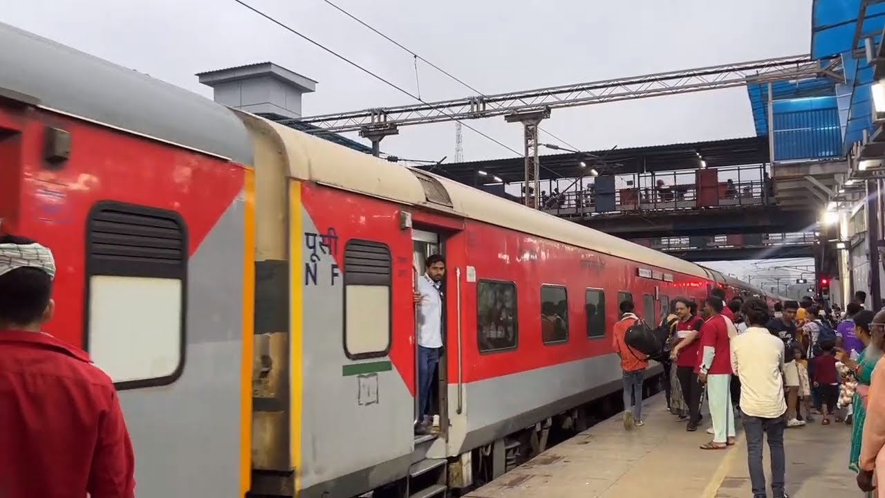 12555 - Gorakhdham Superfast express 🚆 | New Delhi to Bathinda |