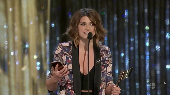 Elise Bauman winning the Audience Choice Award at ...