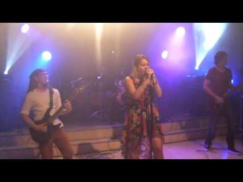 Dakoa The Russian One Live