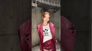 Love is everywhere🫂♡ #AYAKA #NiziU #ニジュー #니쥬 #WithU #NiziU_NewEmotion #NiziU_ෆEmotion #にゅーえも #らぶえも