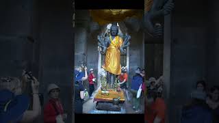 अंकोरवाट दुनिया का सबसे विशालतम और प्राचीन हिन्दू मंदिर; जो भारत में नहीं बल्कि कहीं और स्थित है.