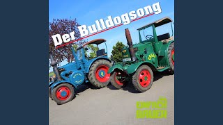 Video thumbnail of "Einfach Bauer - Der Bulldogsong"