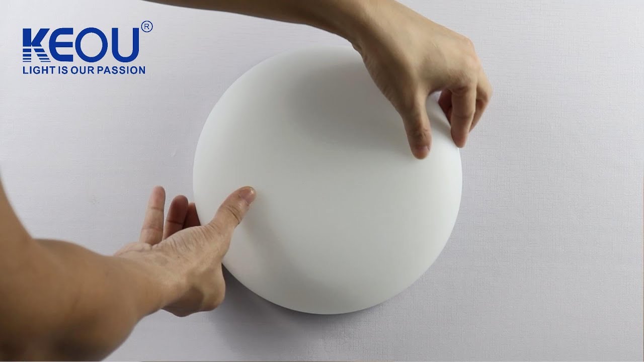 How to install surface mount panel light in junction box？