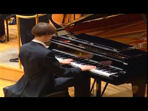 Tchaikovsky Piano Concerto, 1st Movement 1/3 (Mihkel Poll) - YouTube