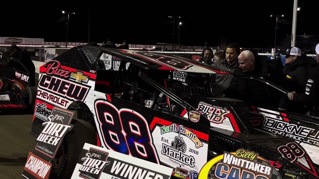 Mat Williamson’s SDW 53 Victory Lane Celebration