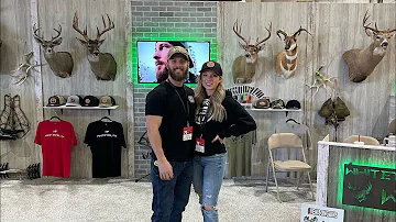 Nebraska Deer and BIG GAME Expo! (My First Trade Show Booth)