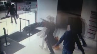 Gunmen storm Colombian hospital in daring prisoner rescue screenshot 4