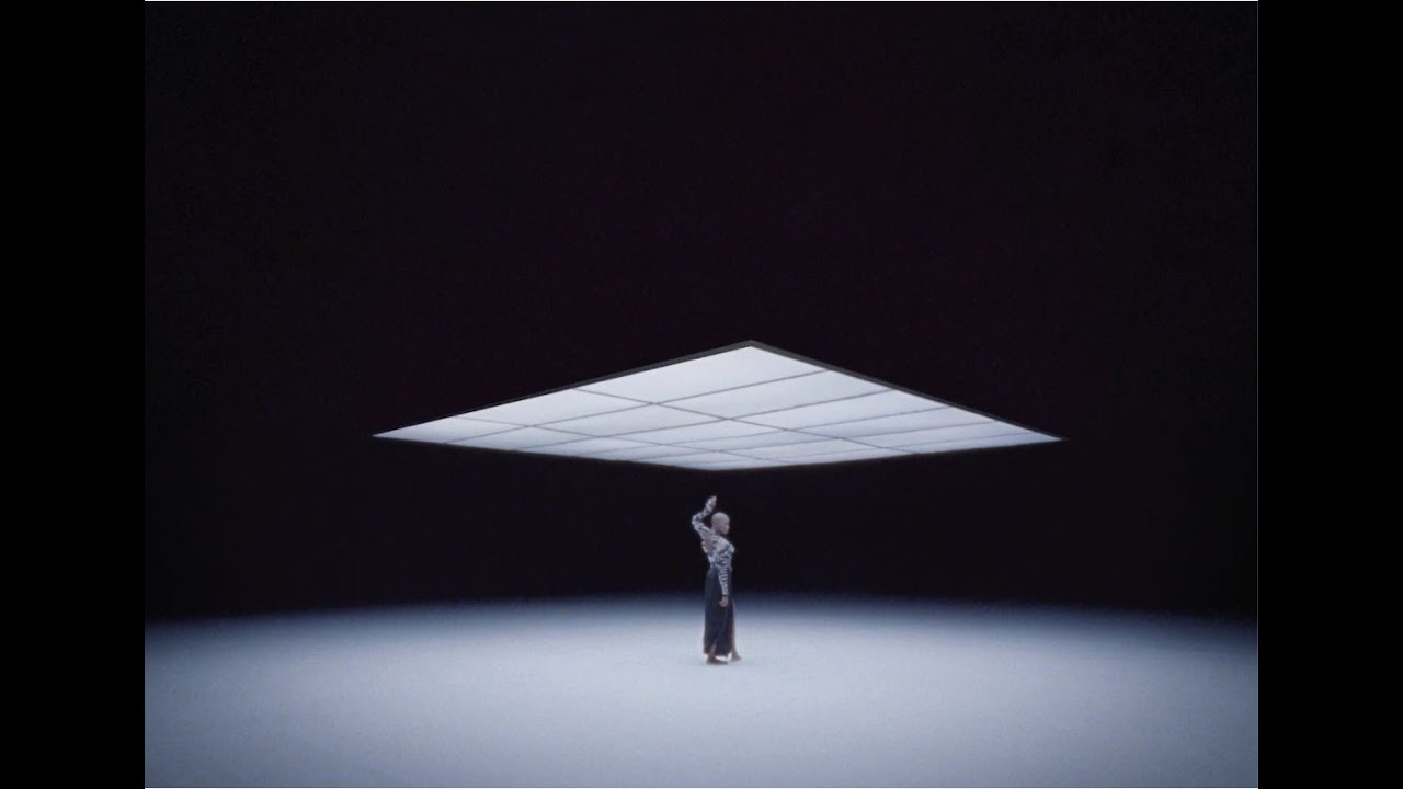 Night Embassy: Move.unltd