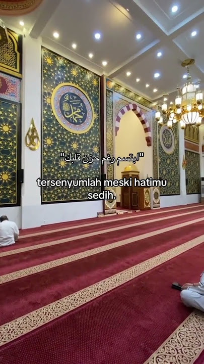 tersenyum lah