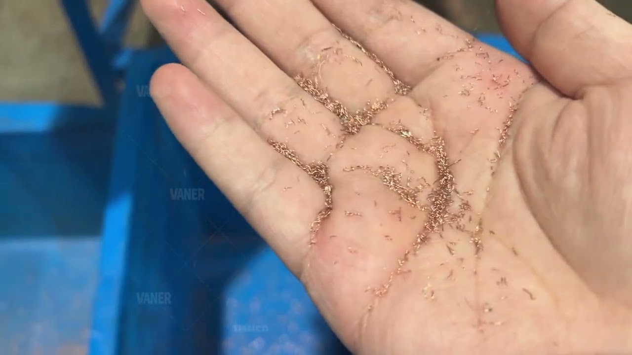 V-S20 with DB500 shredder with conveyor with magnet 