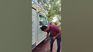 How to open lock of mahindra bolero pickup using scale in emergency #mahindra #power #bolero