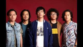 Download lagu D'Masiv - Diam Tanpa Kata ( No Guitar ) Backing Track