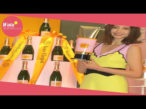 片瀬那奈シャンパン大好き「休みの日は朝シャン」 - 芸能