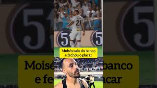 Moisés saiu do banco de reservas e fechou o placar na vitória do Santos. #notícias #santos