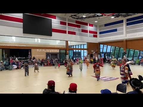 Enoch school powwow, womens jingle (first song)🧡