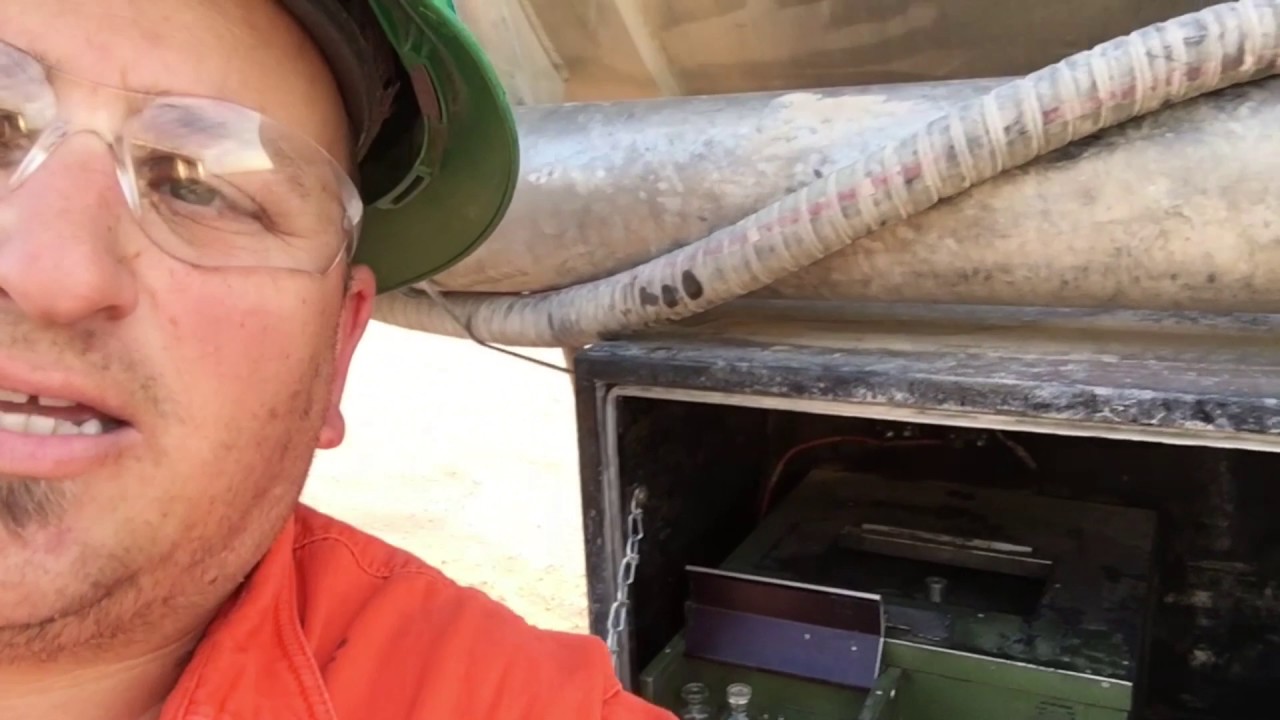 Opportunities After First Year in Trucking - What It's Like to Haul Crude Oil - Trucker Chad