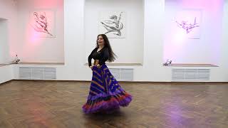 картинка: Стилизованные цыганский танец 