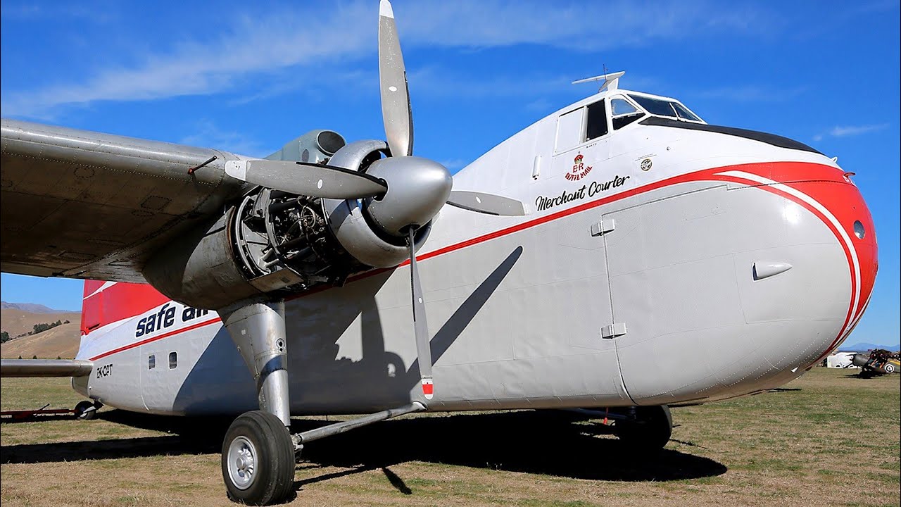 Rare and Historic Airplane Engines Roar Back to Life After Years – INCREDIBLE! 7
