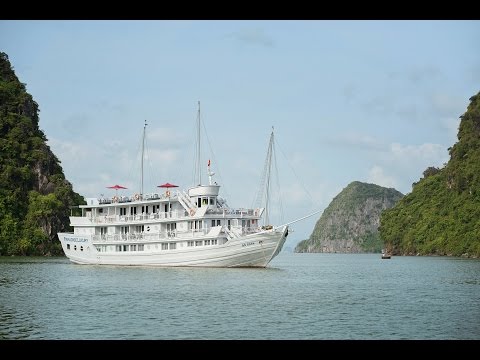 Fascinating Cruise Trip in Halong Bay