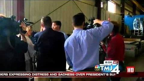 Barrett, Walker on campaign trail