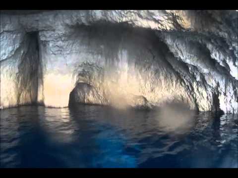 Vídeo: Cómo Visitar La Cueva Azul En Kastellorizo, Grecia - Matador Network