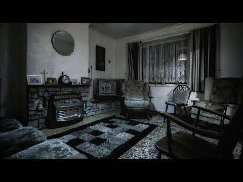 Horrifying Paranormal Activity! Alone In Most Haunted House In The Uk!!