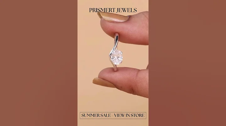 ✨ East West Oval Diamond Ring 💎 Modern Twist on Timeless Elegance 💖