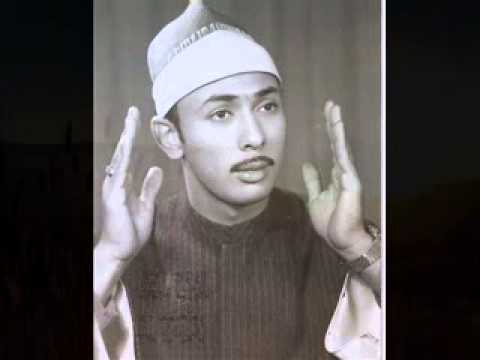 تسجيل خرافي لما يتيسر من سورة النجم وسورة القمر للقارئ الشيخ عبدالجليل البنا