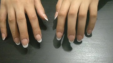 ASMR TAPPING AND SCRATCHING ON WOODEN TABLE - NO TALKING