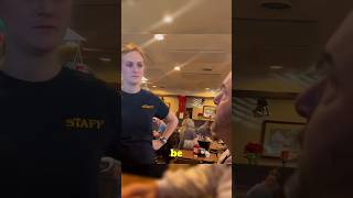 A pregnant waiter gets a surprise from the customer 💗❣️💖