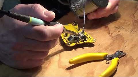 Building Electronic Kits - a Micro Bug Kit