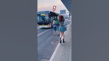 She Danced in Front of a Bus… and It Actually Stopped! 😱🚌💃 #ViralMoment #CrazyChina #Shorts
