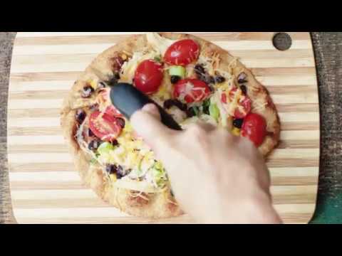Southwest Chicken Naan Pizza   Produce for Kids