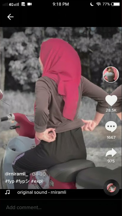 Awek tudung