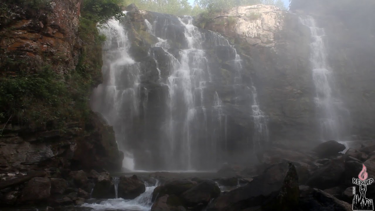 Водопад пещерка