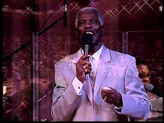 JESUS ROSE Lee Williams and The Spiritual QC's - YouTube