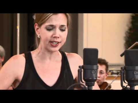 Mojca Erdmann sings Mozart Trailer