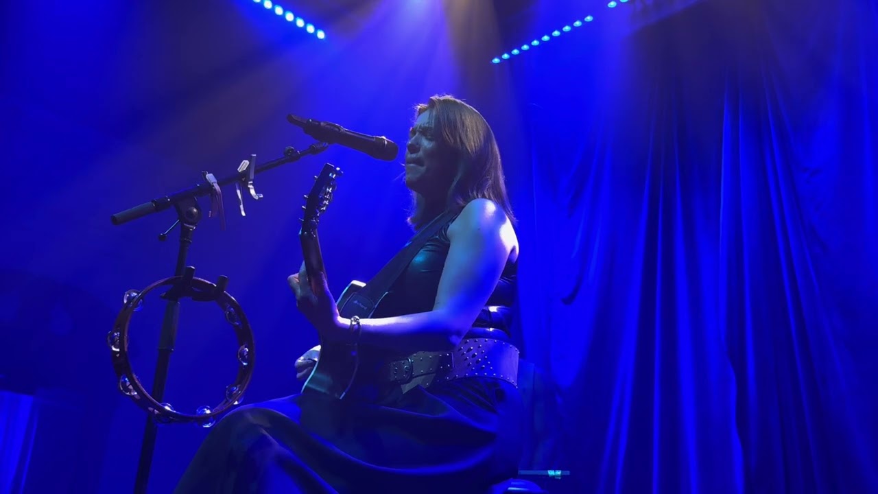 Элли Шерлок — Until I Scream в Bush Hall, 30 октября 2025 года.