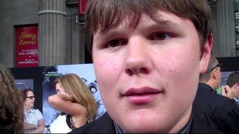 Frankenweenie -  White Carpet Premiere - Robert Capron (Bob)