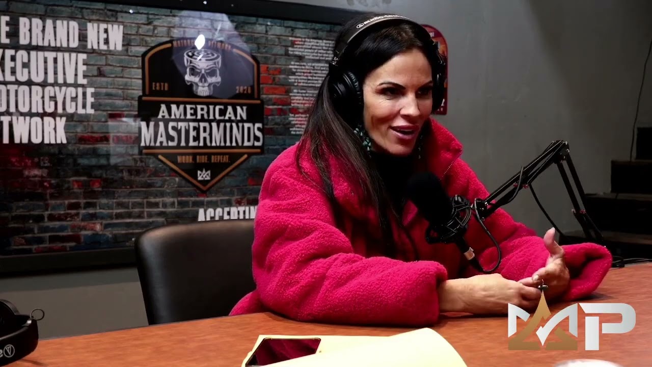 Little Miracles: Connecting Neighbors, One Red Heart at a Time ❤️🏡