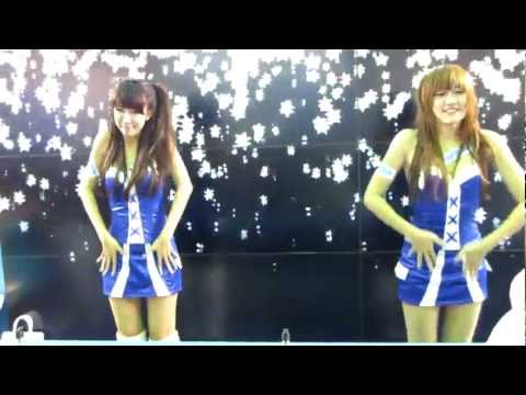 20120907 半導體展 FUJIKIN 富士金熱舞 - 倩倩+ 愛雪莉(1500場)