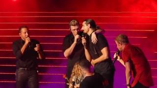 Backstreet Boys - Shape Of My Heart (with Ava) - 6/15/17 - Las Vegas  #BSBVegas