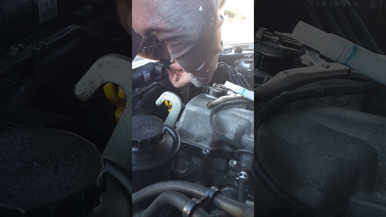 96 Tacoma plastic top radiator fix - flare on return hose broke off