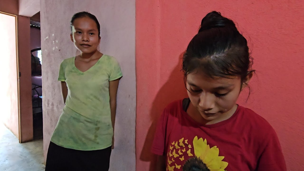 Emcontré a Karlita MUY MAL DE SALUD, cada día esta peor/ Les llevamos tablets.